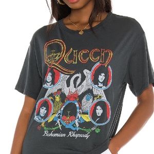 Daydreamer Queen Tee (Bohemian Rhapsody)
